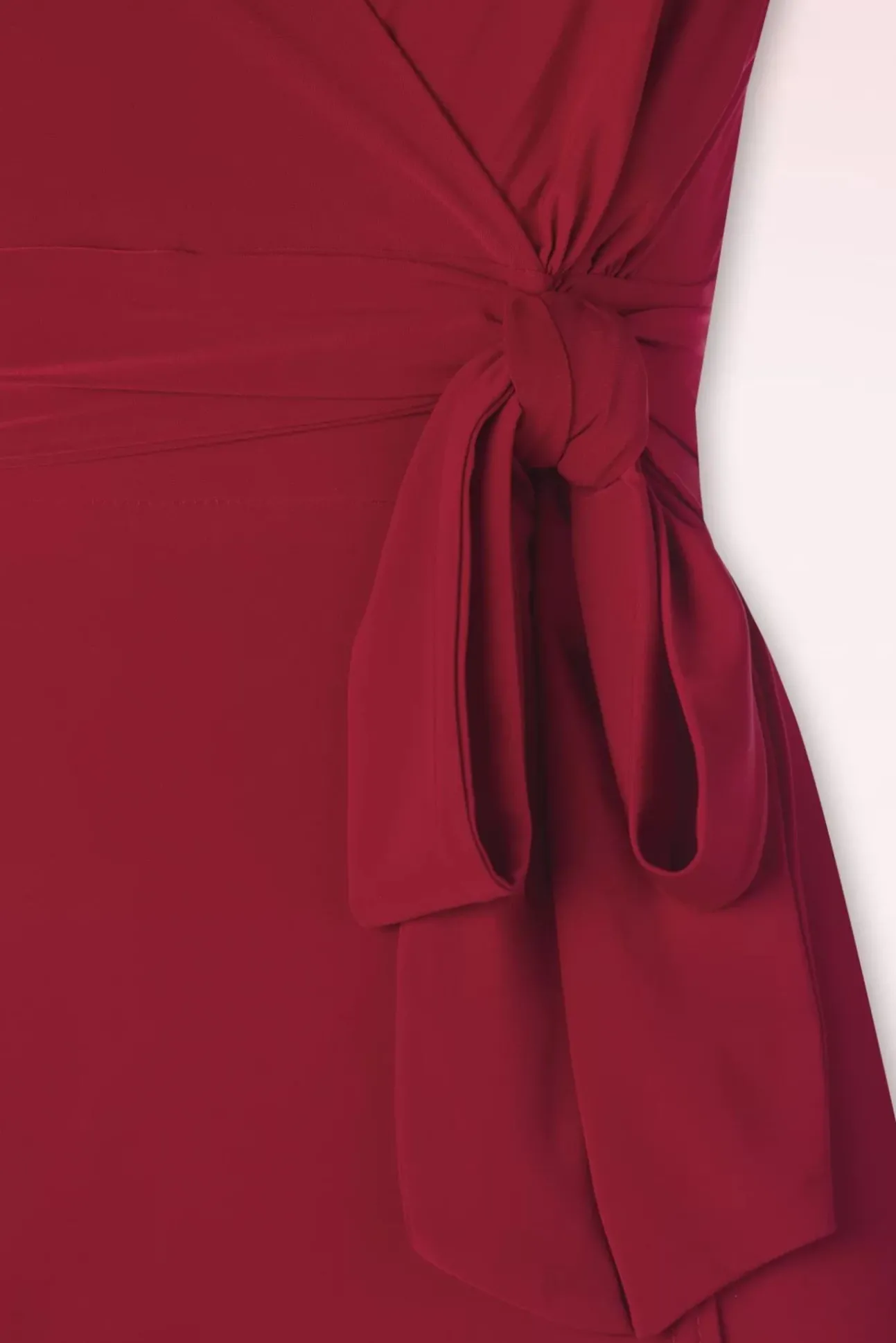 darcy_pencil_jurk_in_donk_1.webp Darcy Pencil Jurk In Donkerrood-Vintage Chic for Topvintage Discount