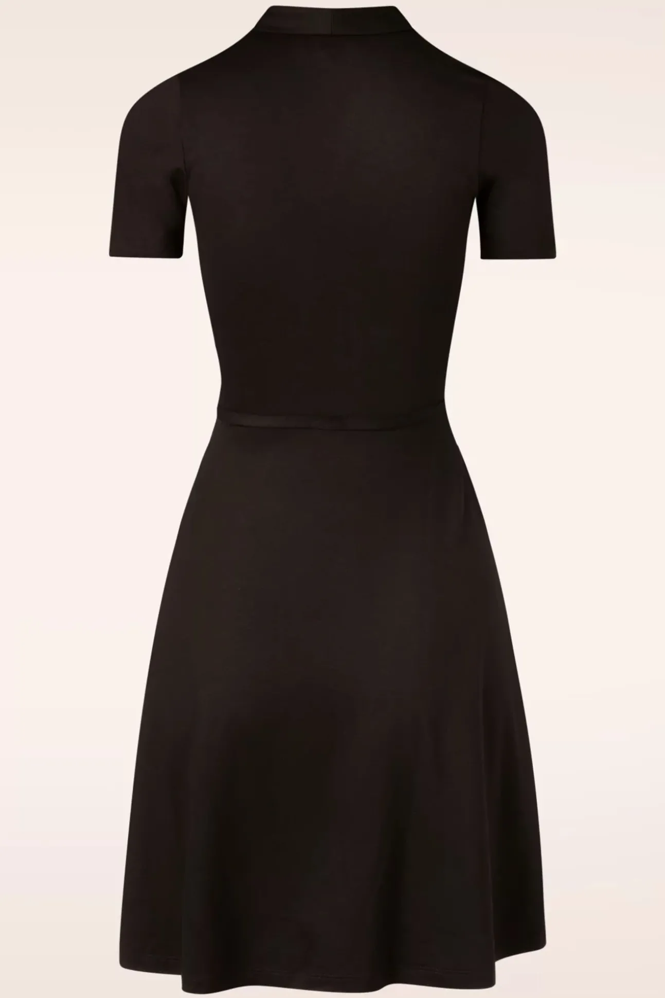 emmy_ecovero_klassieke_ju_1.webp Emmy Ecovero Klassieke Jurk In Zwart-King Louie Sale