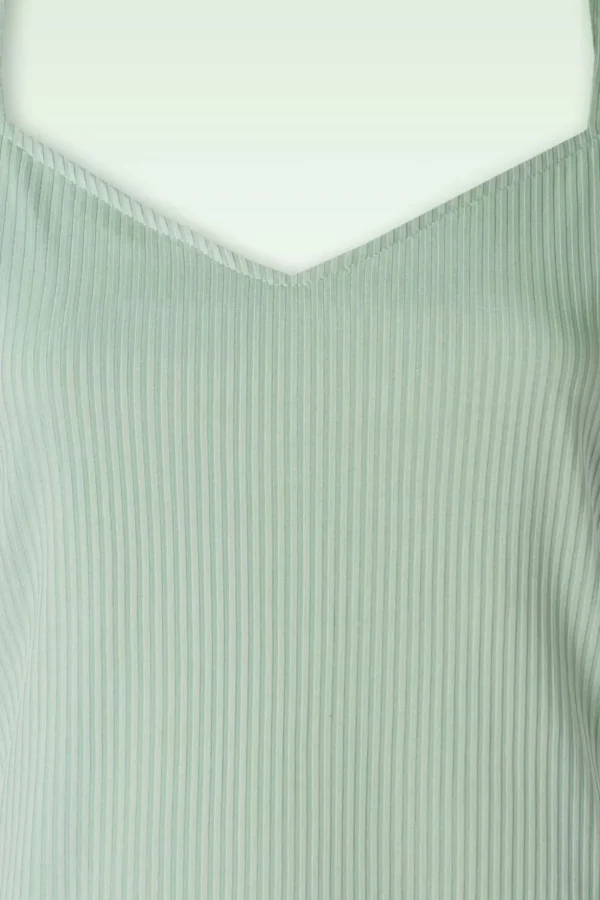 Fara Top In Groen-Banned Retro Best