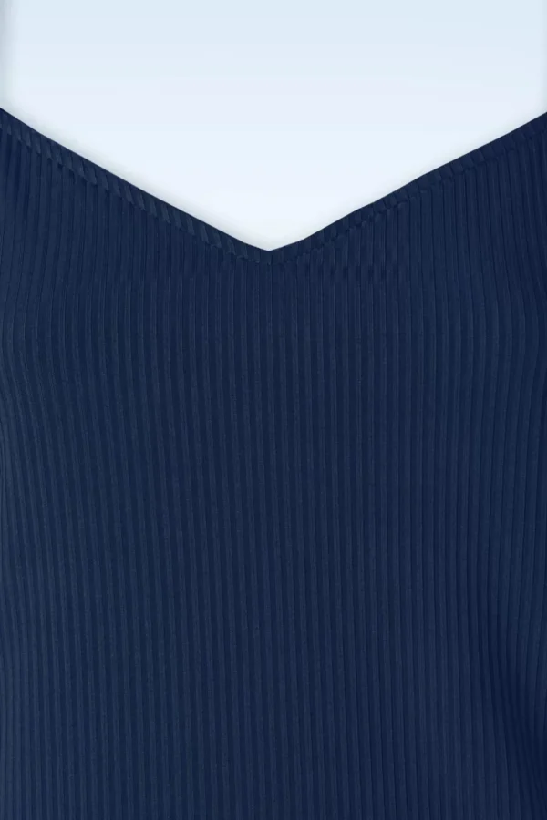 Fara Top In Marineblauw-Banned Retro Online