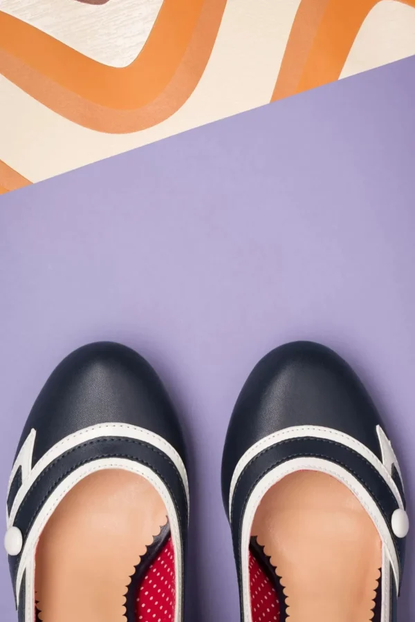 Nautical Kelly Lee Pumps In Marineblauw-Banned Retro Online