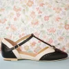Parisienne T-Strap Flats In Zwart En Creme-Charlie Stone Outlet