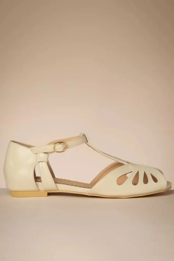Secret Love Flats In Creme-Banned Retro Best Sale